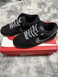 NIKE SB DUNK LOW BLACK FOG 25.5