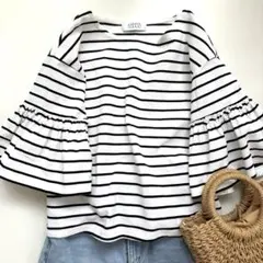 【LOWRYS FARM】極美品！ボーダーTシャツ フレアスリーブ