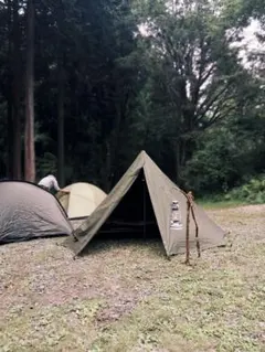 値下げ　ポーランド軍幕サイズ1 ポンチョ3枚セット Amazon.co.jp: ポーランド軍 ポンチョテント一式 サイズ3 （180