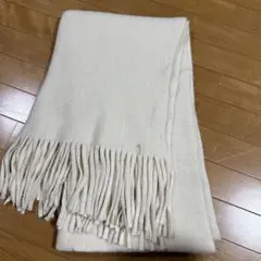 アイボリーマフラー フリンジ付き