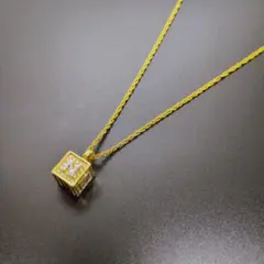 【美品】ニナリッチ キューブデザイン ネックレス ゴールド