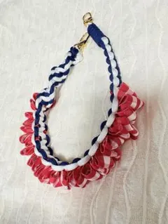 【ハンドメイド】フリル　パラコード　スマホストラップ ハンドストラップ