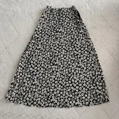 LOWRYS FARM 花柄ロングスカート フレア ブラック フリーサイズ