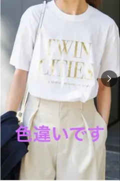 Spick & Span 箔ロゴプリントTシャツのサムネイル