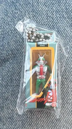 仮面ライダー ソフビパッケージチャーム＆チョコスナック　V3
