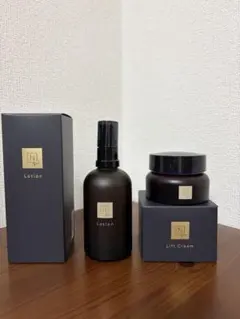 N organic Vieモイストリッチ ローション・ヒアルアップリフトクリーム