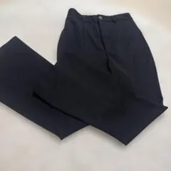【GU】黒 スリムフィット カジュアルフレアパンツ
