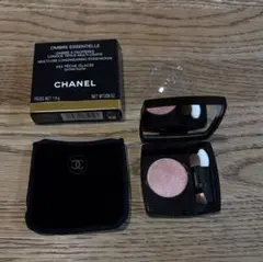 CHANEL オンブル エサンシエル252