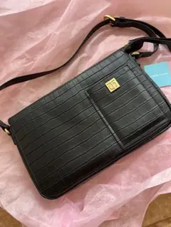 クロコ型押し ブラック ハンドバッグ