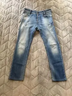 DIESEL IAKOP W29 L30 ダメージ　ジーンズ