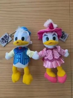 東京ディズニーシーアメフロドナルド&デイジー ぬいぐるみバッジセット