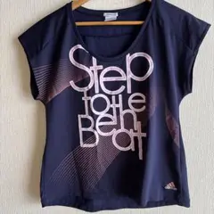 adidas CLIMAlite グラフィックTシャツ