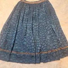 トゥービーシック フレアスカート ダークグリーン 光沢 Mサイズ