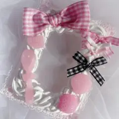 量産型　地雷系　ホイップ硬質トレカケース（ホワイト×ピンク）　推し活　平成女児