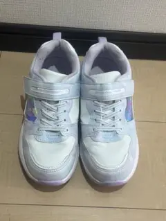 キッズ用スニーカー