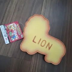 【新品】たべっ子どうぶつ　ライオン型ポーチ LION
