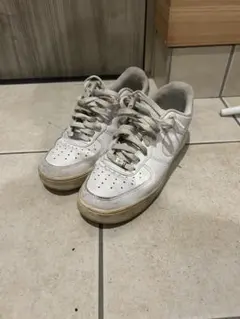 NIKE Air Force 1 ホワイト スニーカー
