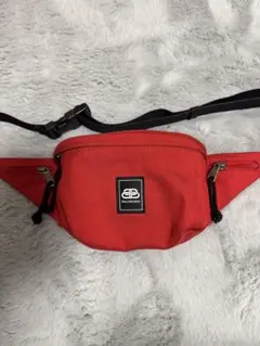 BALENCIAGA ボディバッグ ショルダーバッグ ナイロン 赤 ロゴ - メルカリ