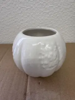 となりのトトロ 花瓶 陶器 ぶどう 新品 未使用 どんぐり共和国 - メルカリ