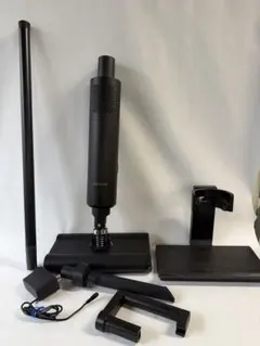 Shark スティッククリーナー本体 充電器・スタンド付き - メルカリ