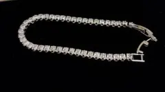 新品 未使用　ダイヤモンド風テニスブレスレット