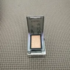 ✨新品✨ Celvoke ヴァティックアイズ　30 アイシャドウ セルヴォークのサムネイル