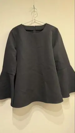 2026年最新】CELERI bell sleeve プルオーバーの人気アイテム - メルカリ