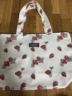 KALDI イチゴ柄トートバッグ