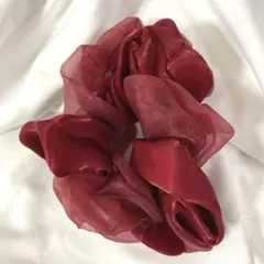 シュシュ　ヘアアクセサリー　ヘアゴム　ヘアアレンジ　新品　レッド　赤系