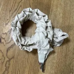 未使用品　3COINS　フリルスマホショルダー