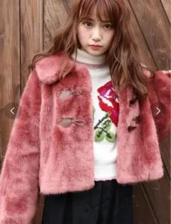 dazzlin ダズリン トグルボタンファーショートコート ピンク Sサイズ