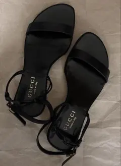 GUCCI ストラップ　サンダル ブラックのサムネイル