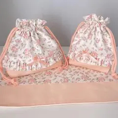 ローズ柄　オレンジピンク　お弁当袋、コップ袋、ランチョンマットの3点セット