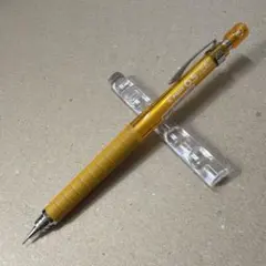 TSUTAYA限定 グラフ1000 クリアイエロー軸 0.5㎜ - メルカリ