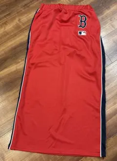 ボストン・レッドソックス ロングスカート 赤