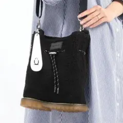 【オケル】 ハンドバッグ トート 黒 シューズ 個性的 巾着 2way