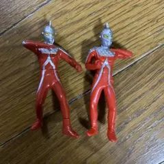 ウルトラセブン　フィギュア　２点セット　ソフビ　ガチャ　ウルトラマン　怪獣　レア