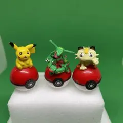 P-2)ポケモン起き上がりこぼしのフィギュア(2)