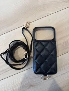 エレガンテ　iPhone17proケース