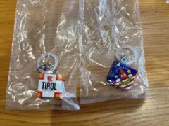 チロルチョコ　めじるしアクセサリー　アーモンド　ミルクヌガー