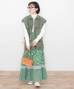 ◎新品サニーレーベル　MIXフラワープリントコットンスカート　グリーンのサムネイル
