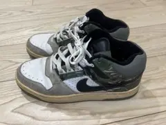 NIKE ダンク スニーカー ホワイト/グレー/ブラック/カモフラージュ