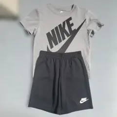 NIKE Dri-FITキッズTシャツ＆ショートパンツセット 116-122cm
