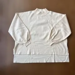 ページボーイ　PAGE BOY アイボリー ハイネック ニット