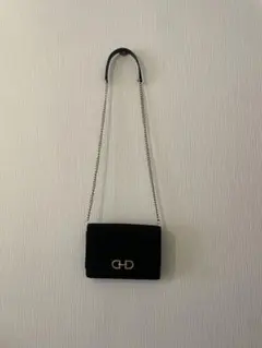 チェーンショルダーバッグ