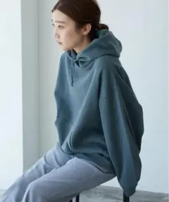 ヘビーウェイト裏起毛　スウェット　パーカー　フリークスストア