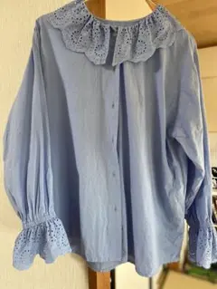 試着のみ！SHIPSレース付きフリルカラーの長袖シャツ