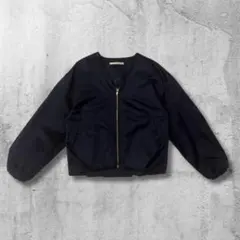 ノーカラー ジップアップ ブルゾン ジャケット ネイビー シンプル レディース