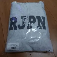 Item thumbnail for item ca05e91f-ead2-42b5-b17c-7d6ecf2172ab