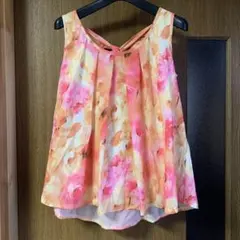 背中リボン♡花柄シフォンタンクのサムネイル